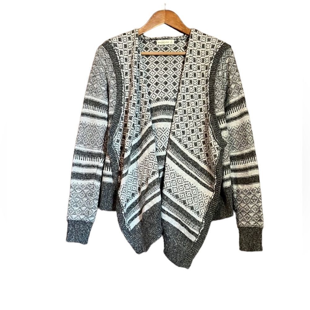 ‎Abercrombie & Fitch hooded cardigan. Size small